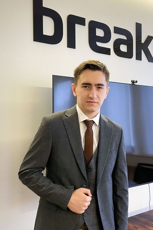 Porträt von Catalin, Developer bei Break Media